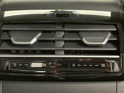 صورة مصغرة 80 لـ 2021 AUDI A8