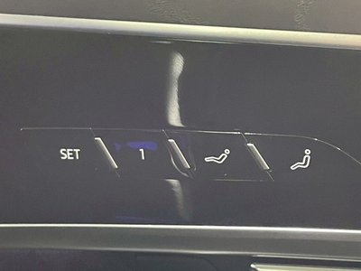 صورة مصغرة 82 لـ 2021 AUDI A8