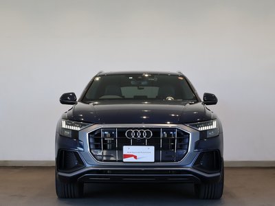 AUDI Q8 - 2