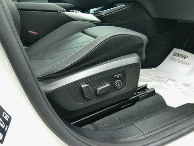 2026 BMW X3 — миниатюра 21