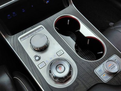 2023 Genesis GV80 thumbnail 12