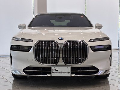 BMW 7 SERIES - 2
