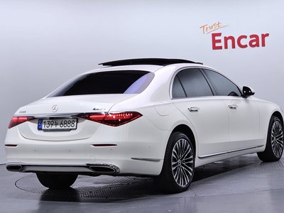 2021 Mercedes-BENZ S-CLASS photo 3
