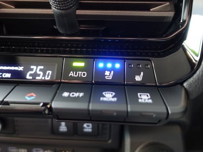 2025 Toyota LAND CRUISER 250 缩略图 40