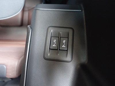 2025 Toyota LAND CRUISER 250 缩略图 33
