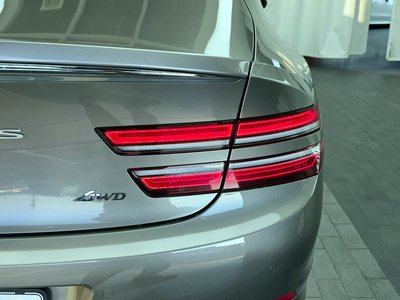 GENESIS G80 (RG3) - 10