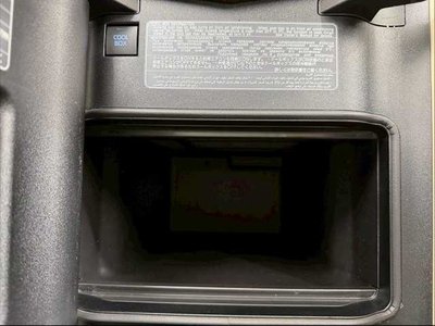 TOYOTA LAND CRUISER 300 - 10