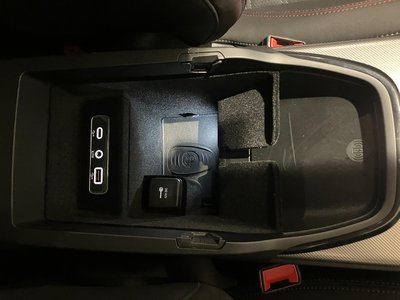 2025 ALFA Romeo STELVIO 照片 8