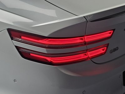 GENESIS G80 (RG3) - 10