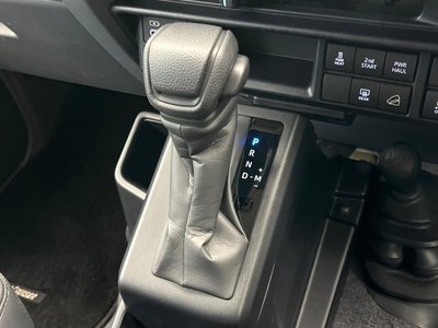 2025 Toyota LAND CRUISER 70 — миниатюра 51