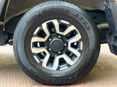 2025 Toyota LAND CRUISER 70 — миниатюра 30