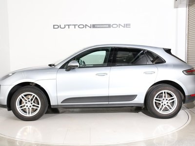 PORSCHE MACAN - 9