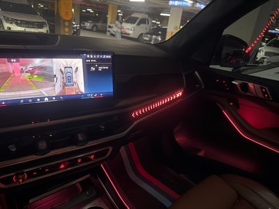 2024 BMW X7 thumbnail 14