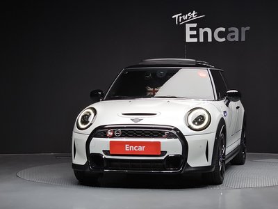 صورة 2 لـ 2024 MINI COOPER S