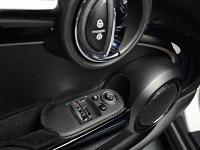 صورة مصغرة 31 لـ 2024 MINI COOPER S