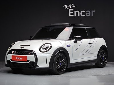 صورة 1 لـ 2024 MINI COOPER S