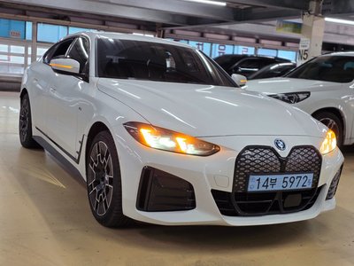 2025 BMW I4 照片 5