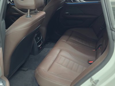 2025 BMW I4 照片 9