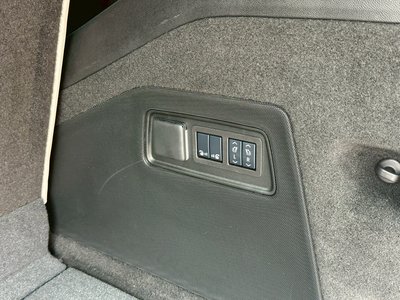 2025 Cadillac ESCALADE 缩略图 70