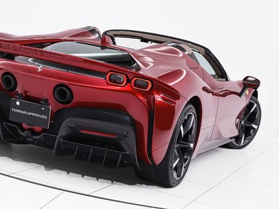 صورة مصغرة 31 لـ 2025 Ferrari SF90 SPIDER