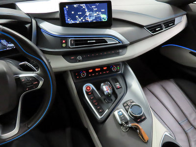 2015 BMW I8 缩略图 11