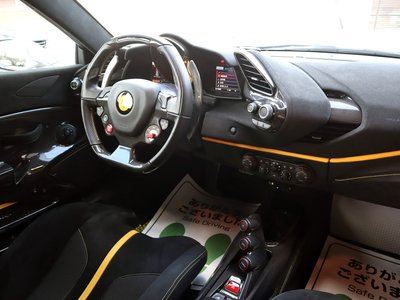 FERRARI 488 PISTA - 3