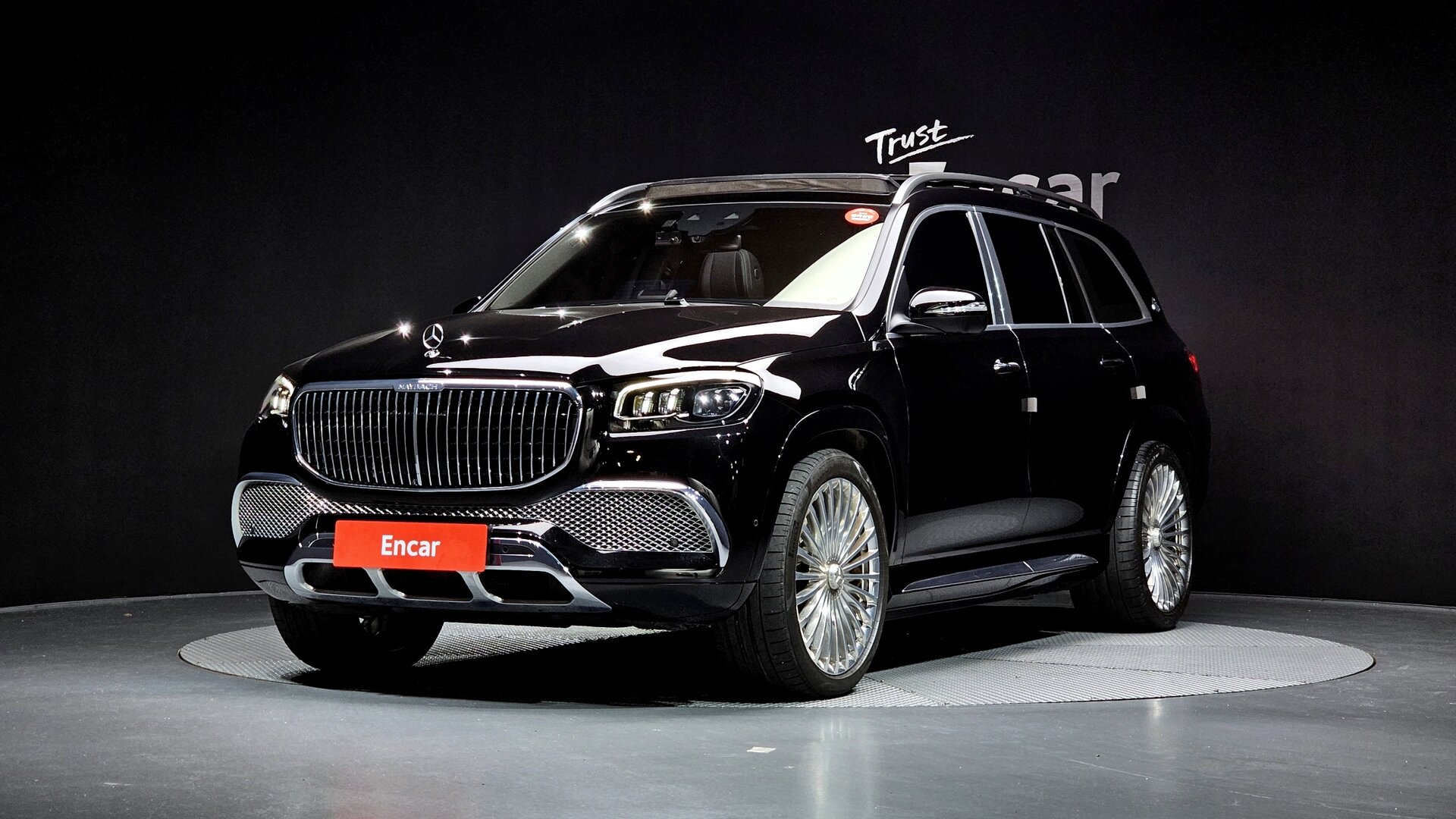 MERCEDES-BENZ GLS - View 1