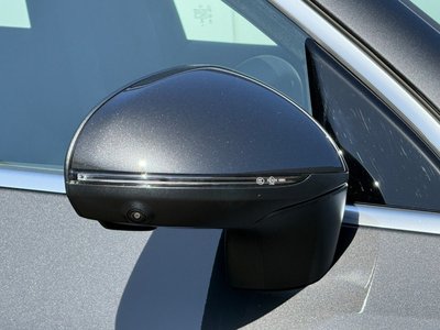 2025 Mercedes-BENZ GLC 缩略图 13