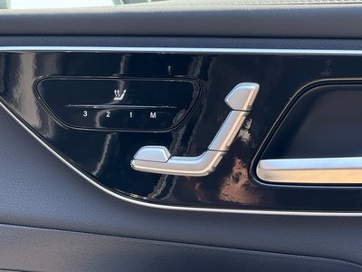 2025 Mercedes-BENZ GLC 缩略图 29