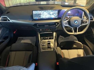 صورة 3 لـ 2025 BMW 3 SERIES