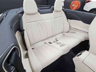 2025 Mercedes-BENZ CLE — миниатюра 12