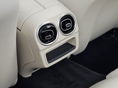 2025 Mercedes-BENZ CLE — миниатюра 18