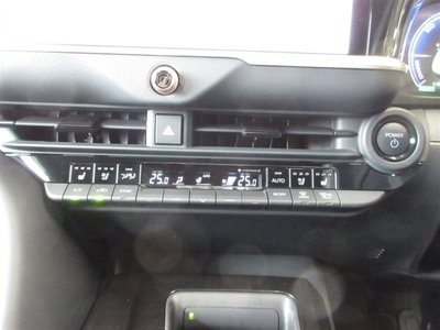2024 Toyota CROWN SPORT thumbnail 15