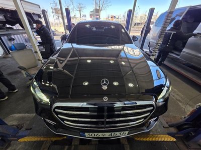 MERCEDES-BENZ S-CLASS - 2