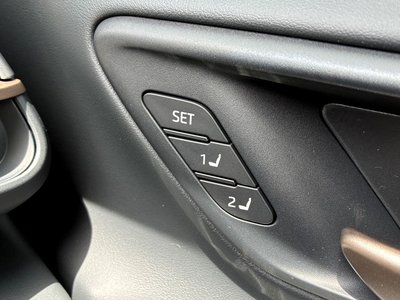 TOYOTA CROWN SPORT - 10