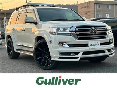 TOYOTA LAND CRUISER 200 - 1