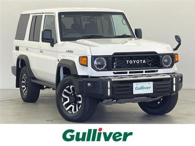 TOYOTA LAND CRUISER 70