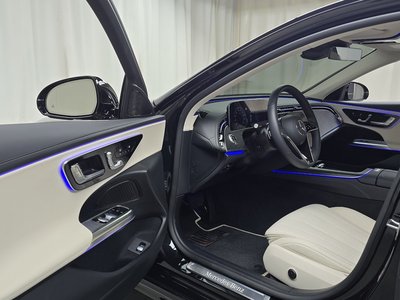 MERCEDES-BENZ E-CLASS - 10