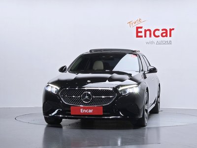 MERCEDES-BENZ E-CLASS - 2