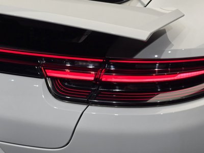 صورة 10 لـ 2019 Porsche PANAMERA