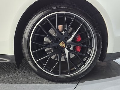 صورة 8 لـ 2019 Porsche PANAMERA