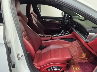صورة مصغرة 16 لـ 2019 Porsche PANAMERA