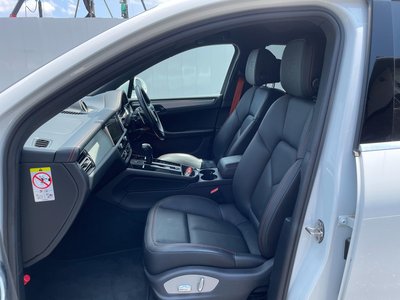 2021 Porsche MACAN 缩略图 57