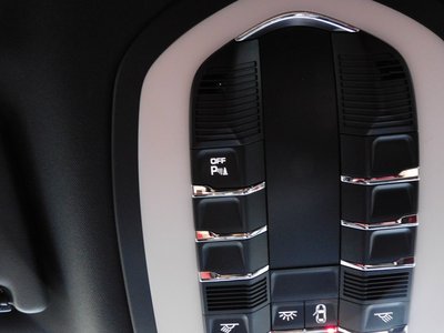 2021 Porsche MACAN 缩略图 11