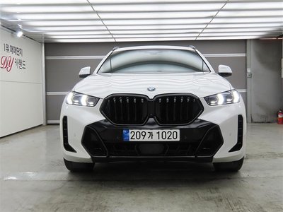 2023 BMW X6 photo 5
