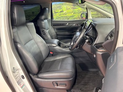 TOYOTA ALPHARD - 8