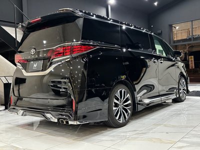 TOYOTA ALPHARD - 4