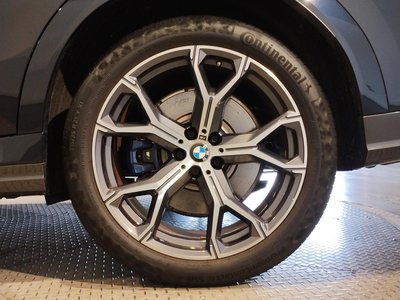 2022 BMW X6 — миниатюра 40