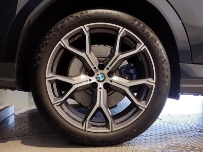 2022 BMW X6 — миниатюра 42