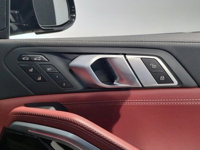 2022 BMW X6 — миниатюра 55